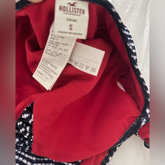 Hollister Swimsuit one piece for women - Picture 5 of 16